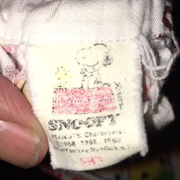 Snoopy - Picture 4 of 4